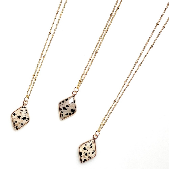 1 Dalmatian Stone Pendant for Self Belief - Picture 2 of 5